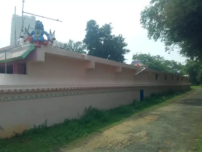 Arulmigu Aaladi Kaththa Ayyanar Temple, Thattati - 630206 அருள்மிகு. ஆலடி காத்த அய்யனார் திருக்கோயில், Thattati - 630206, Sivagangai - Ancient Temple Architecture and History Image 2