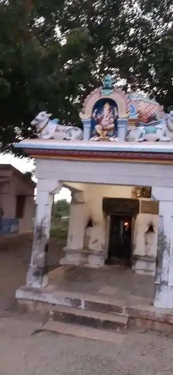 Arulmigu Aaladi Pillaiyar Temple, Kariyamanickam - 621005 Temple