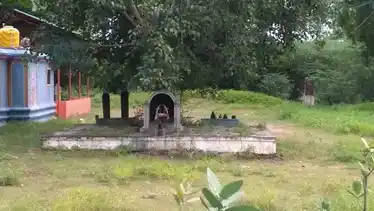 Arulmigu Aaladi Pillayar Temple, Muniyanthangal - 603306 அருள்மிகு ஆலடிப்பிள்ளையார் திருக்கோயில், Muniyanthangal - 603306, Chengalpattu - Ancient Temple Architecture and History Image 3