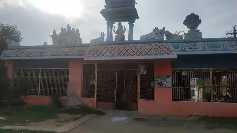 Arulmigu Aaladipillaiyar Temple, Kedaar - 605402 அருள்மிகு ஆலடிப்பிள்ளையார் திருக்கோயில், Kedaar - 605402, Viluppuram - Ancient Temple Architecture and History Image 4
