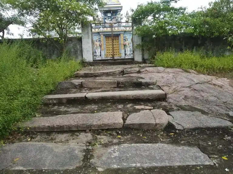 Arulmigu Aalagaleshwarar Temple, Perani - 605651 அருள்மிகு ஆலகாலேஸ்வரர் திருக்கோயில், Perani - 605651, Viluppuram - Ancient Temple Architecture and History Image 5