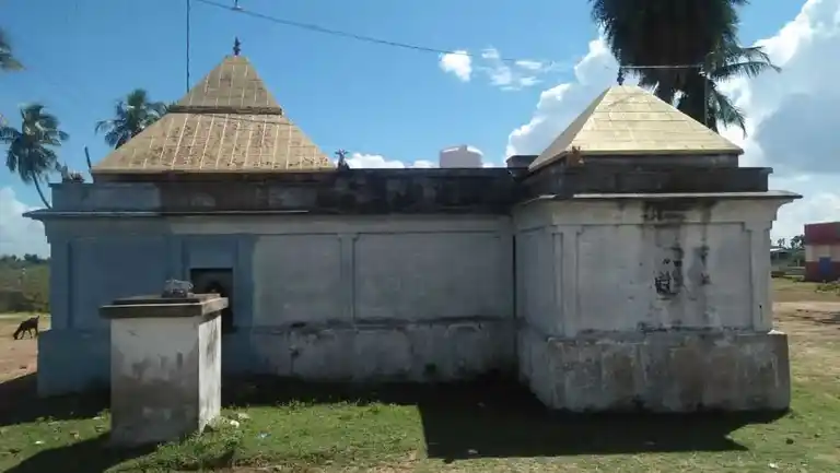 Arulmigu Aalagapanjanathieswarar Temple, Pusalangudi - 610203 Arulmigu Aalagapanjanathieswarar Temple, Pusalangudi - 610203, Thiruvarur - Ancient Temple Architecture and History Image 5