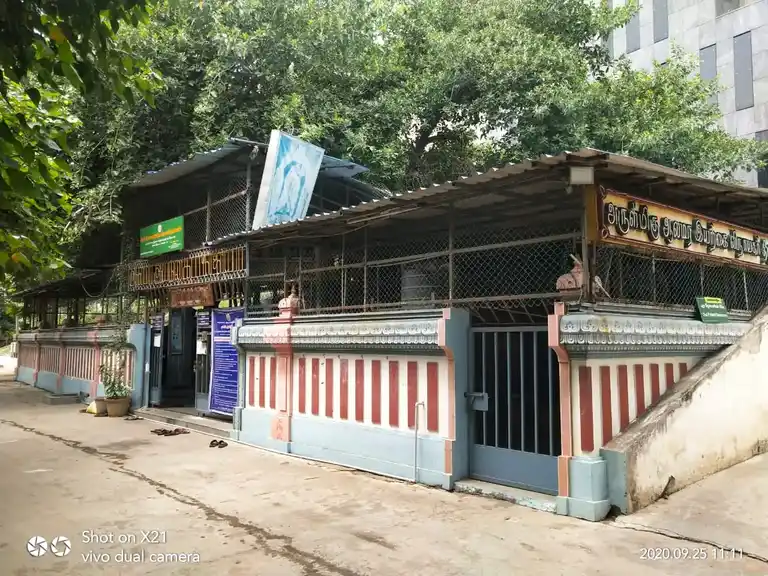 Arulmigu Aalamara Eyarkai Vinayagar Temple, Anna Salai, Chennai - 600002