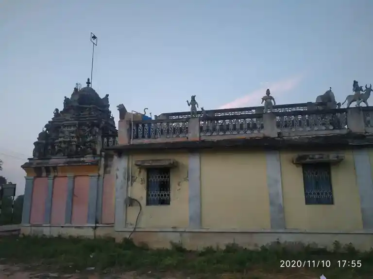 Arulmigu Aalavandhaperumal Temple, Vembalour - 621305 Arulmigu Aalavandhaperumal Temple, Vembalour - 621305, Thiruchirappalli - Ancient Temple Architecture and History Image 4