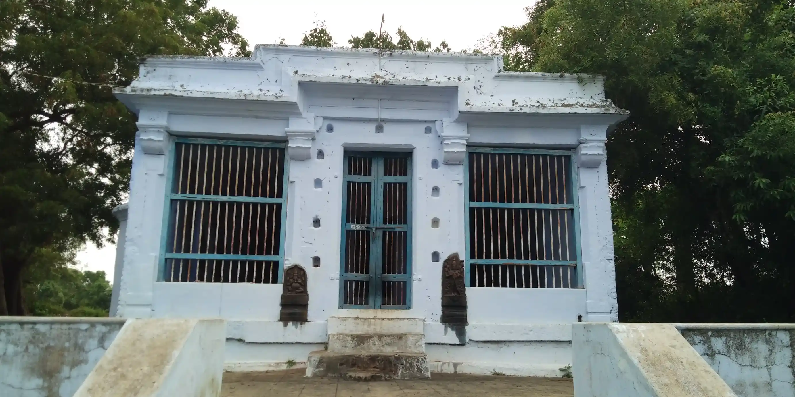 Arulmigu Aanaippaarai Vinayagar Temple, Sattupathu - 627601 அருள்மிகு ஆனைப்பாறை விநாயகர் திருக்கோயில், Sattupathu - 627601, Tirunelveli - Ancient Temple Architecture and History Image 2