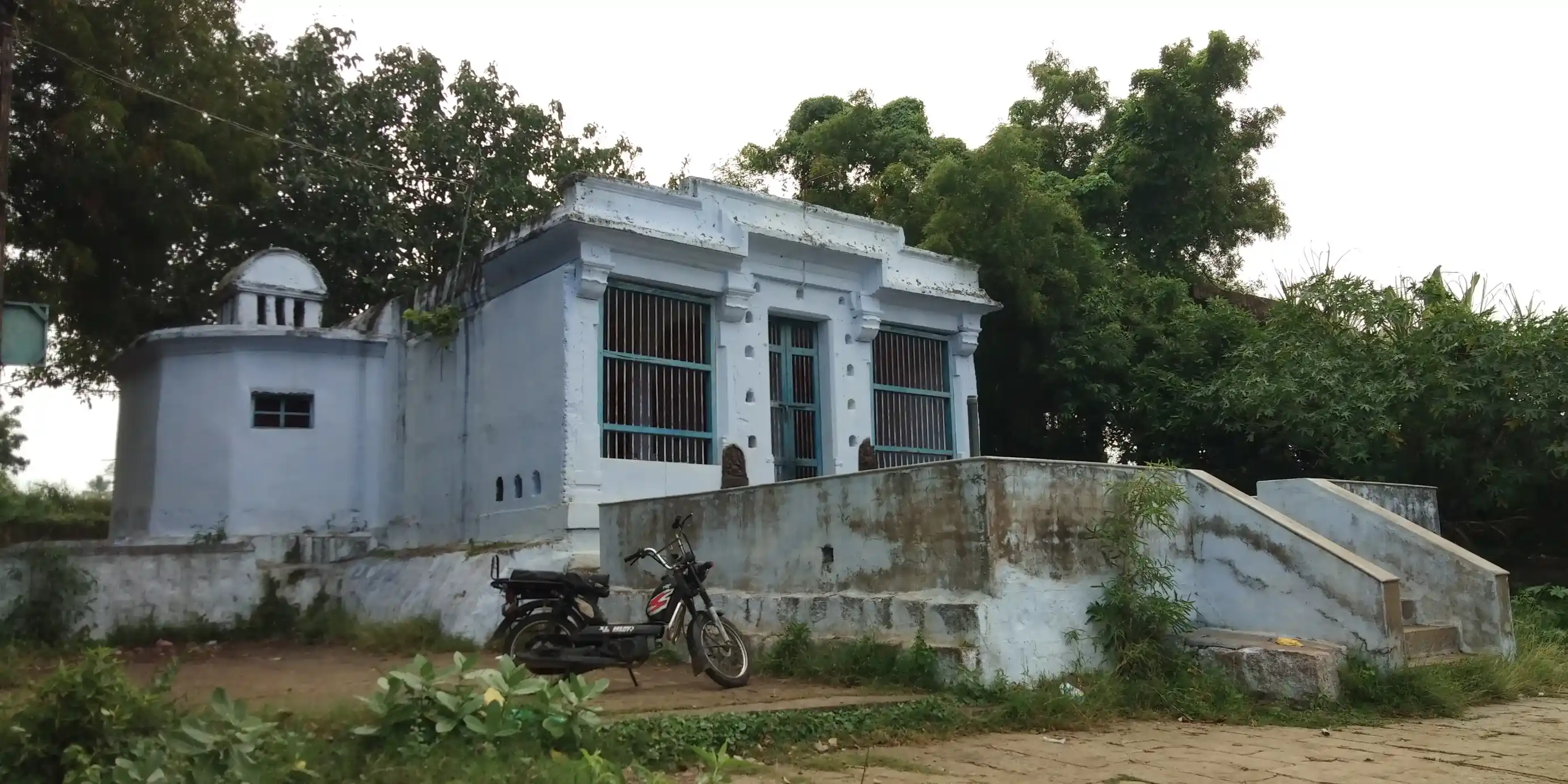 Arulmigu Aanaippaarai Vinayagar Temple, Sattupathu - 627601 அருள்மிகு ஆனைப்பாறை விநாயகர் திருக்கோயில், Sattupathu - 627601, Tirunelveli - Ancient Temple Architecture and History Image 3