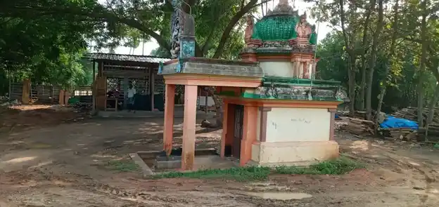 Arulmigu Aananthavinayagar Temple, Irumbai - 605111 அருள்மிகு ஆனந்தவிநாயகர் திருக்கோயில், Irumbai - 605111, Viluppuram - Ancient Temple Architecture and History Image 4