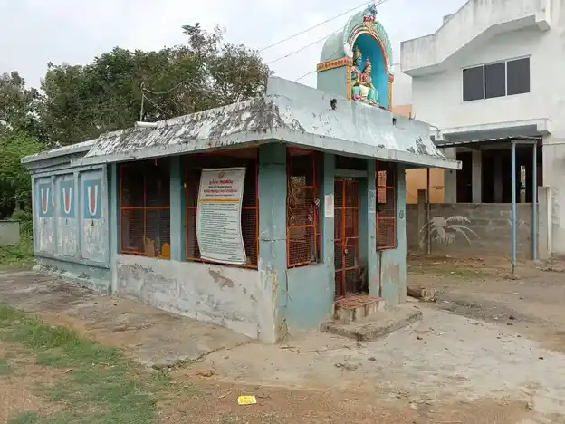 Arulmigu Aanchaneya Swamy Temple, Karinilam - 603204 அருள்மிகு ஆஞ்சநேய சுவாமி திருக்கோயில், கருநிலம் - 603204, Chengalpattu - Ancient Temple Architecture and History Image 4
