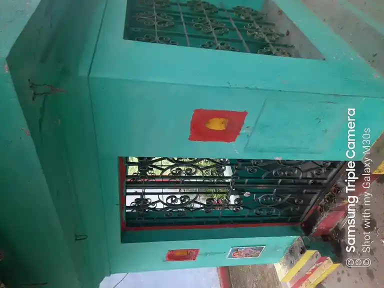 Arulmigu Aancheneyar Temple, Eluvapalle - 635121 Temple