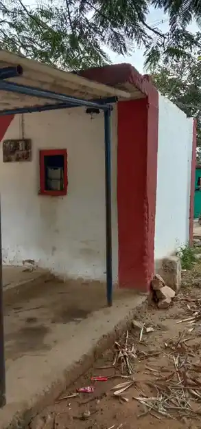 Arulmigu Aancheneyaswamy Temple, Basthi - 635109 Arulmigu Aancheneyaswamy Temple, Basthi - 635109, Krishnagiri - Ancient Temple Architecture and History Image 2