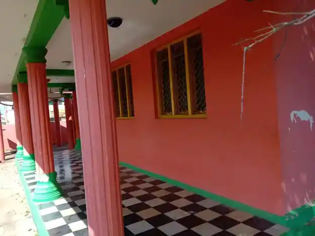 Arulmigu Aancheneyaswamy Temple, Begaipalli - 635126 Temple