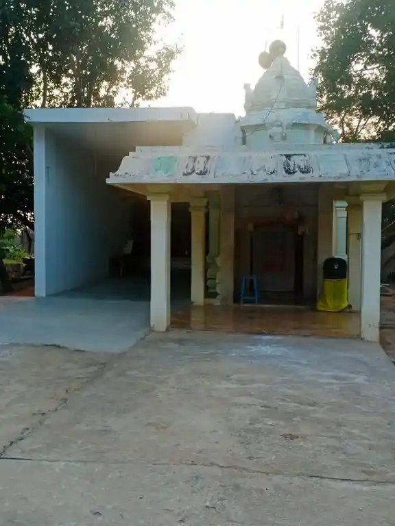 Arulmigu Aancheneyaswamy Temple, J.R Nagar - 635203 அருள்மிகு ஆஞ்சநேயசுவாமி திருக்கோயில், ஜெஆர்.நகர் - 635203, Krishnagiri - Ancient Temple Architecture and History Image 7