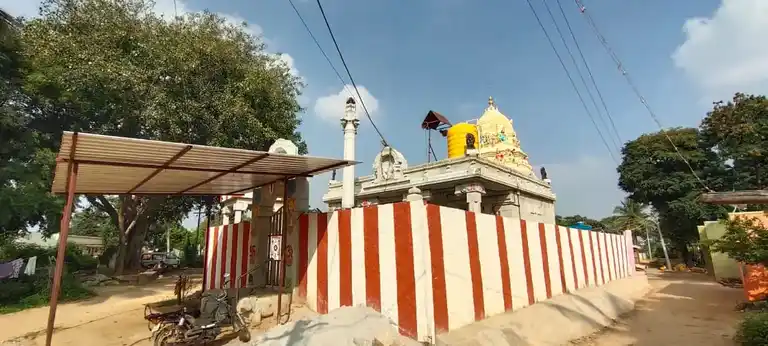 Arulmigu Aancheneyaswamy Temple, Karnoor - 635110 அருள்மிகு ஆஞ்சநேய சாமி திருக்கோயில், Karnoor - 635110, Krishnagiri - Ancient Temple Architecture and History Image 2