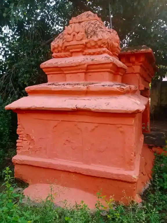 Arulmigu Aancheneyaswamy Temple, Vepalampatti - 635206 Temple