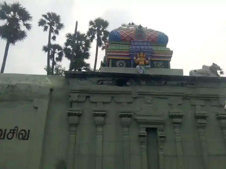 Arulmigu Aanda Nayinaar Peththa Nachiyamman Temple, Ilankudi - 630702 Temple