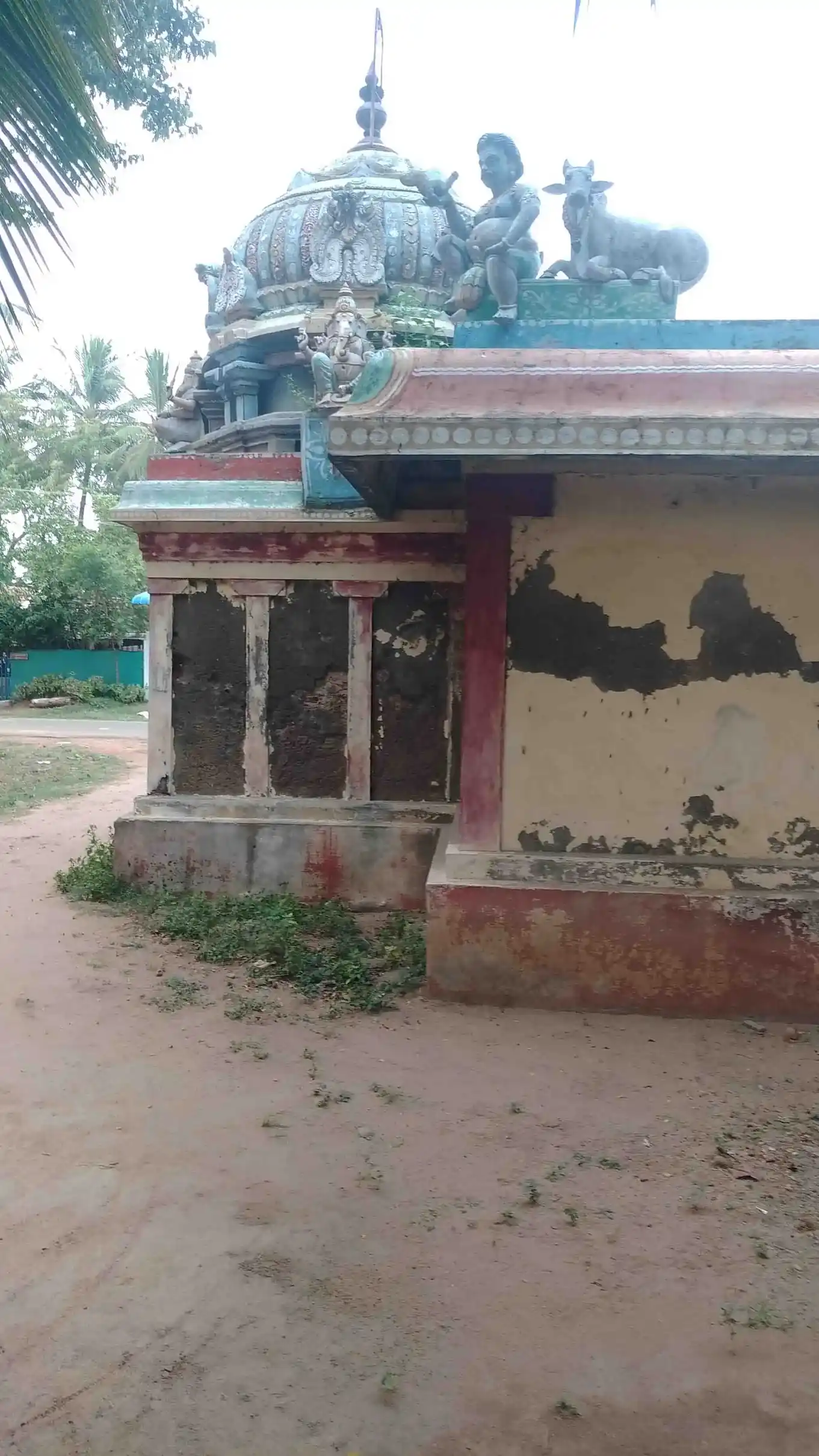 Arulmigu Aandapillaiyar Temple, Aariyapadaiveedu - 612703 அருள்மிகு ஆண்டபிள்ளையார் திருக்கோயில், Ariyapadivedi - 612703, Thanjavur - Ancient Temple Architecture and History Image 6
