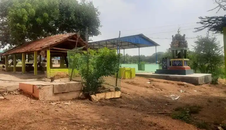 Arulmigu Aandippar Temple, Sirumaruthoor - 630410 அருள்மிகு. ஆண்டியப்பர் திருக்கோயில், Sirumaruthoor - 630410, Sivagangai - Ancient Temple Architecture and History Image 4