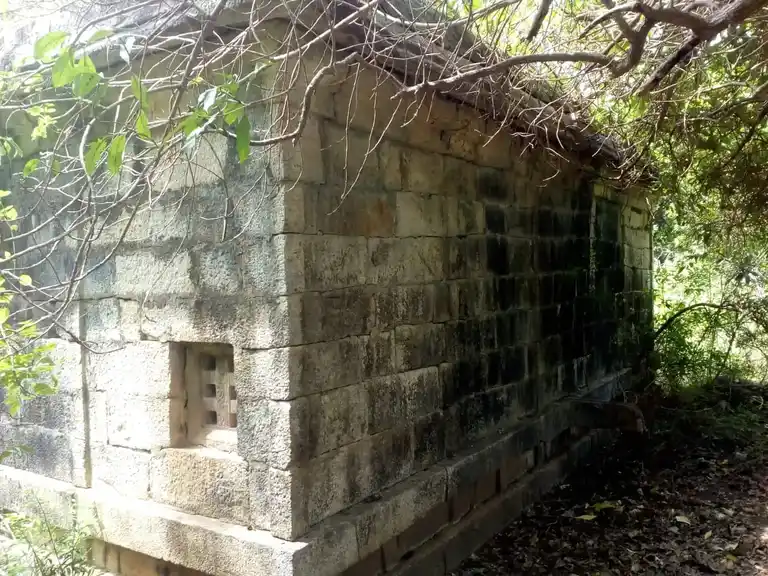 Arulmigu Aandu Konda Vinayagar Temple, Near Siva Temple, Azhagiapandiapuram - 629851