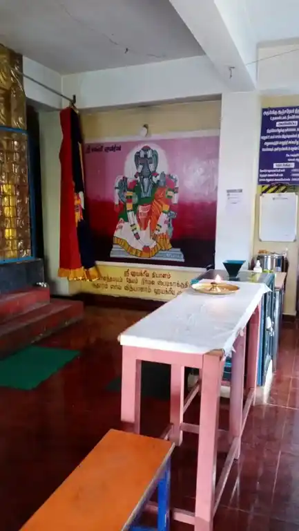 Arulmigu Aanjaneya Swamy Temple, Old Agrakaram, Ooty - 643001 அருள்மிகு ஆஞ்சநேயசாமி திருக்கோயில், Old Agrakaram, Ooty - 643001, Nilgiris - Ancient Temple Architecture and History Image 4