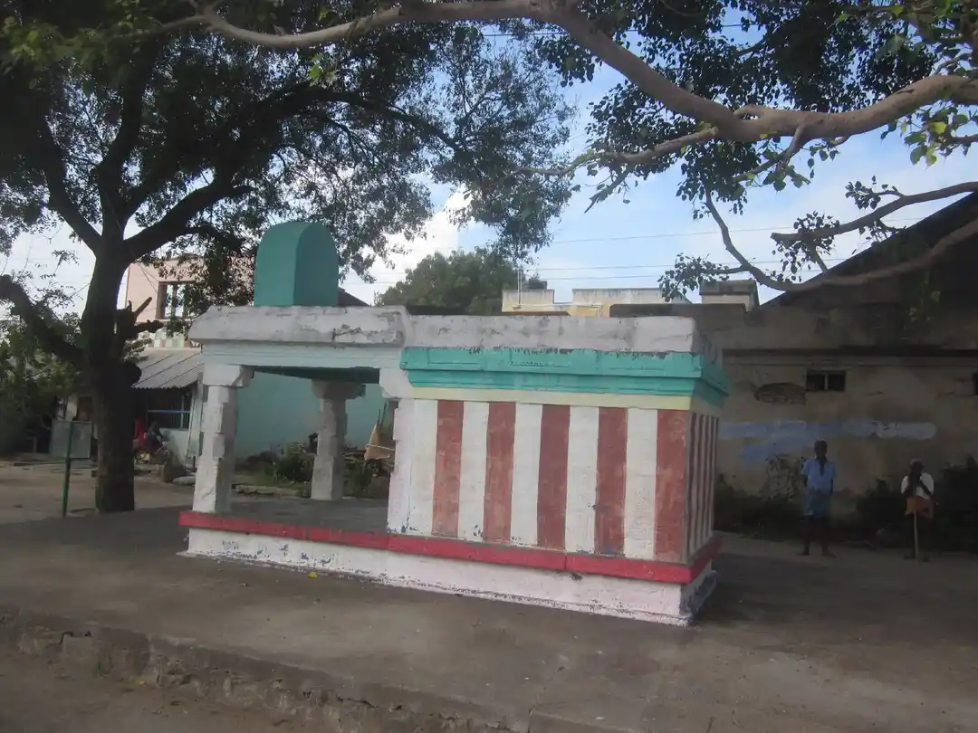 Arulmigu Aanjaneyar Temple, Ogaiyur - 606204 Temple