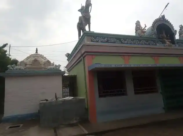 Arulmigu Aaraieyamman Temple, Solampatti - 621211 Arulmigu Aaraieyamman Temple, Solampatti - 621211, Thiruchirappalli - Ancient Temple Architecture and History Image 8