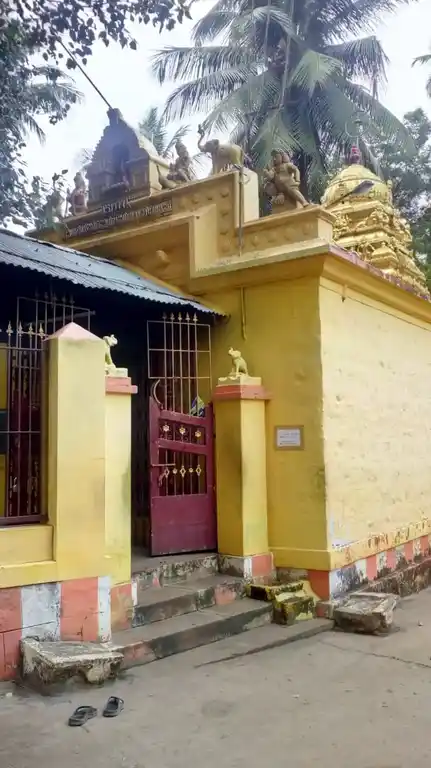 Arulmigu Aariya Kutrala Vinayagar Temple, Shenkottai - 627809 Arulmigu Aariya Kutrala Vinayagar Temple, Shenkottai - 627809, Tenkasi - Ancient Temple Architecture and History Image 4