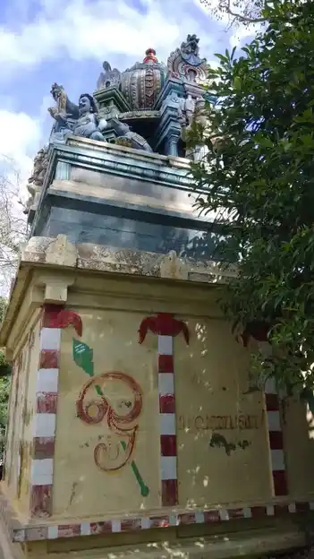 Arulmigu Aarumugavinayagar Sanmugar Temple, A. Kalaiyamputhur - 624615 Arulmigu Aarumugavinayagar Sanmugar Temple, A. Kalaiyamputhur - 624615, Dindigul - Ancient Temple Architecture and History Image 3