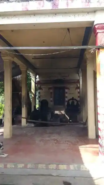 Arulmigu Aarumugavinayagar Sanmugar Temple, A. Kalaiyamputhur - 624615 Arulmigu Aarumugavinayagar Sanmugar Temple, A. Kalaiyamputhur - 624615, Dindigul - Ancient Temple Architecture and History Image 4