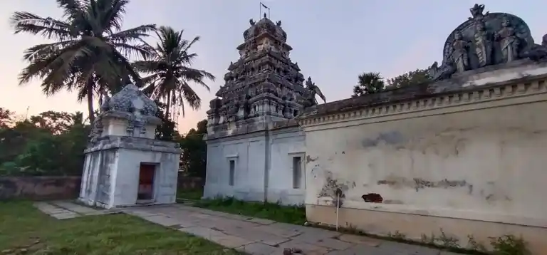Arulmigu Aathi Kesava Perumal Temple, Kazhiyur - 604407 அருள்மிகு ஆதிகேசவப்பெருமாள் திருக்கோயில், Kazhiyur - 604407, Tiruvannamalai - Ancient Temple Architecture and History Image 4