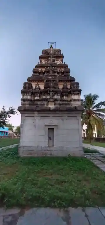 Arulmigu Aathi Kesava Perumal Temple, Kazhiyur - 604407 அருள்மிகு ஆதிகேசவப்பெருமாள் திருக்கோயில், Kazhiyur - 604407, Tiruvannamalai - Ancient Temple Architecture and History Image 5