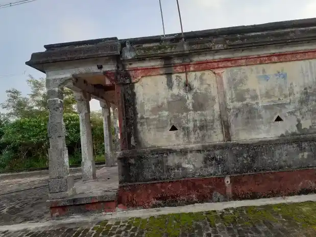 Arulmigu Aathikesavaperumal Temple, Madurapakkam - 605501 அருள்மிகு ஆதிகேசவப்பெருமாள் திருக்கோயில், மதுரப்பாக்கம் - 605501, Viluppuram - Ancient Temple Architecture and History Image 8