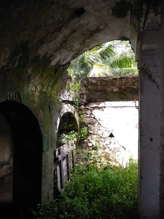 Arulmigu Aathimuleswarar Temple, Agaram - 608502 அருள்மிகு ஆதிமூலேஸ்வரர் திருக்கோயில், அகரம் - 608502, Cuddalore - Ancient Temple Architecture and History Image 3