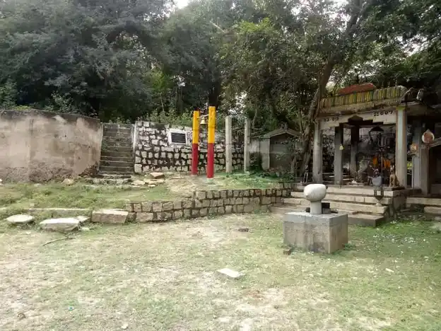 Arulmigu Aathinamilakiya Ayyanar Temple, Poolankurichi - 630405 அருள்மிகு. ஆதினமிளகிய அய்யனார் திருக்கோயில், Poolankurichi - 630405, Sivagangai - Ancient Temple Architecture and History Image 2