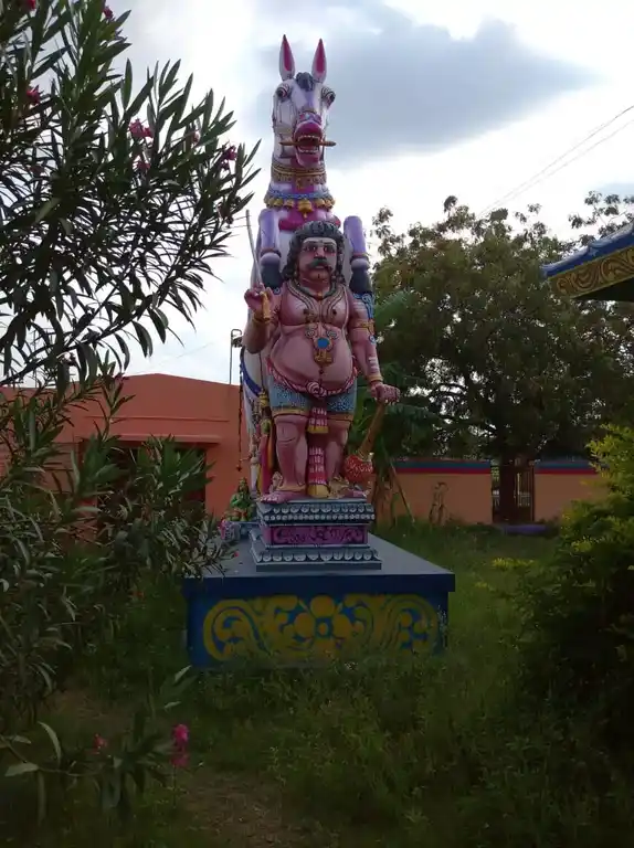 Arulmigu Aathinamudaiya Ayyanar Temple, Idaiyamelur - 630562 அருள்மிகு. ஆதினமுடைய அய்யனார் திருக்கோயில், Idaiyamelur - 630562, Sivagangai - Ancient Temple Architecture and History Image 5
