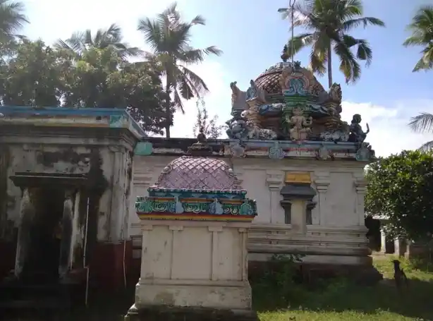 Arulmigu Aathmanatha Swamy Temple, Keela Perumalai - 614713 அருள்மிகு ஆத்மநாதசாமி திருக்கோயில், கீழப்பெருமழை - 614713, Thiruvarur - Ancient Temple Architecture and History Image 2