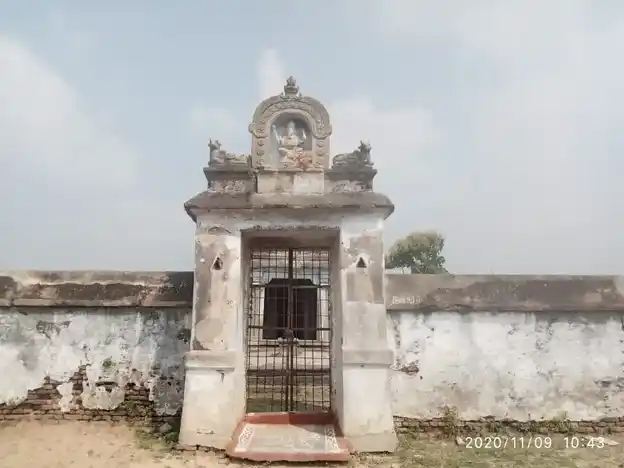 Arulmigu Aatrangarai Vinayagar Temple, Sambuvarayanallur - 632301 Temple