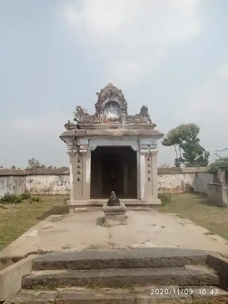 Arulmigu Aatrangarai Vinayagar Temple, Sambuvarayanallur - 632301 Arulmigu Aatrangarai Vinayagar Temple, Sambuvarayanallur - 632301, Tiruvannamalai - Ancient Temple Architecture and History Image 3