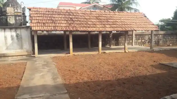 Arulmigu Aavadaiya Nathar Temple, Sundakkattur - 630203 Arulmigu Aavadaiya Nathar Temple, Sundakkattur - 630203, Sivagangai - Ancient Temple Architecture and History Image 2