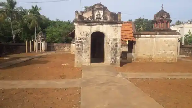 Arulmigu Aavadaiya Nathar Temple, Sundakkattur - 630203 Arulmigu Aavadaiya Nathar Temple, Sundakkattur - 630203, Sivagangai - Ancient Temple Architecture and History Image 3
