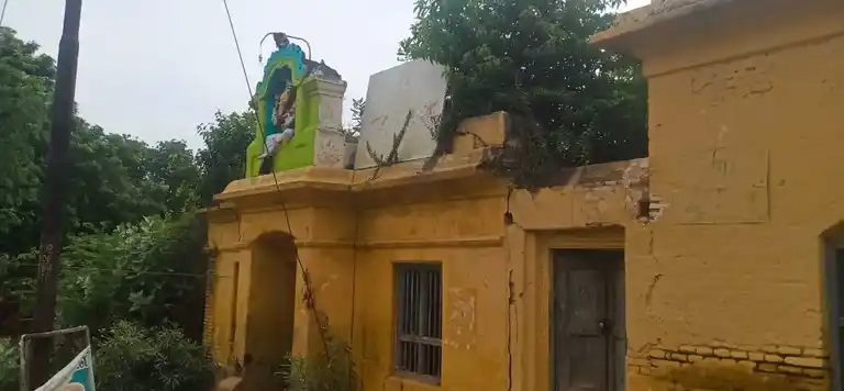 Arulmigu Aavanipillaiyar Temple, Kattuputhur - 621207 அருள்மிகு ஆவணிப்பிள்ளையார் திருக்கோயில், Kattuputhur - 621207, Thiruchirappalli - Ancient Temple Architecture and History Image 4