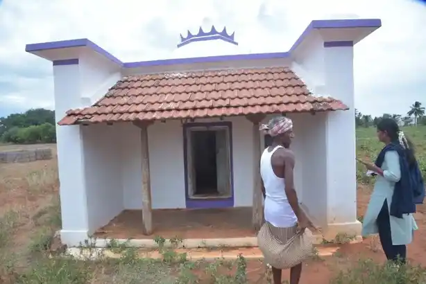 Arulmigu Aavilparumal Temple, West Thalivasal - 639001 அருள்மிகு ஆவில்பெருமாள் திருக்கோயில், West Thalivasal - 639001, Karur - Ancient Temple Architecture and History Image 3