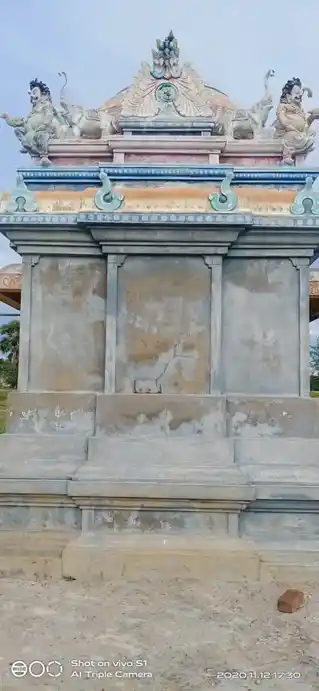 Arulmigu Aavudaiya Ayyanar Temple, Saththani - 630709 Arulmigu Aavudaiya Ayyanar Temple, Saththani - 630709, Sivagangai - Ancient Temple Architecture and History Image 2