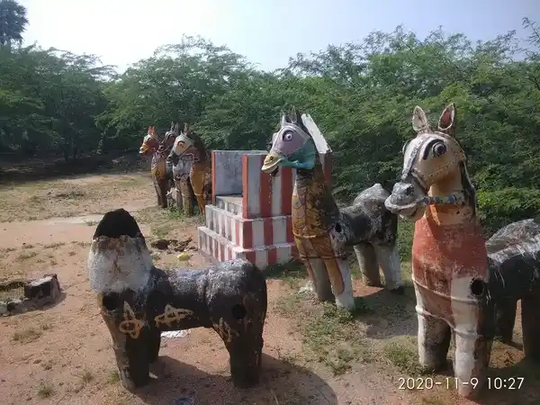 Arulmigu Aayanar Temple Aanmaiperukki, Aanmaiperukki - 626106 அருள்மிகு அய்யனார் திருக்கோயில், Aanmaiperukki - 626106, Virudhunagar - Ancient Temple Architecture and History Image 3