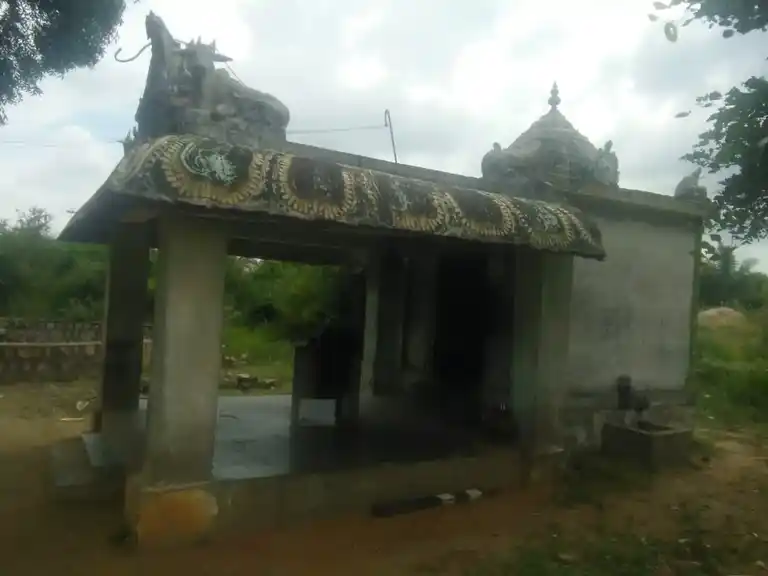 Arulmigu Aazhvaarpatti Sitthivinayagar Temple, Odugampatti - 622502 அருள்மிகு ஆழ்வார்பட்டி சித்திவிநாயகர் திருக்கோயில், ஒடுங்கம்பட்டி - 622502, Pudukkottai - Ancient Temple Architecture and History Image 4