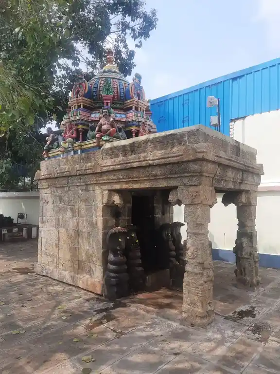 Arulmigu Abaranji Vinayakar Temple, Palani - 624601 அருள்மிகு அபரஞ்சி விநாயகர் திருக்கோயில், பழனி - 624601, Dindigul - Ancient Temple Architecture and History Image 2