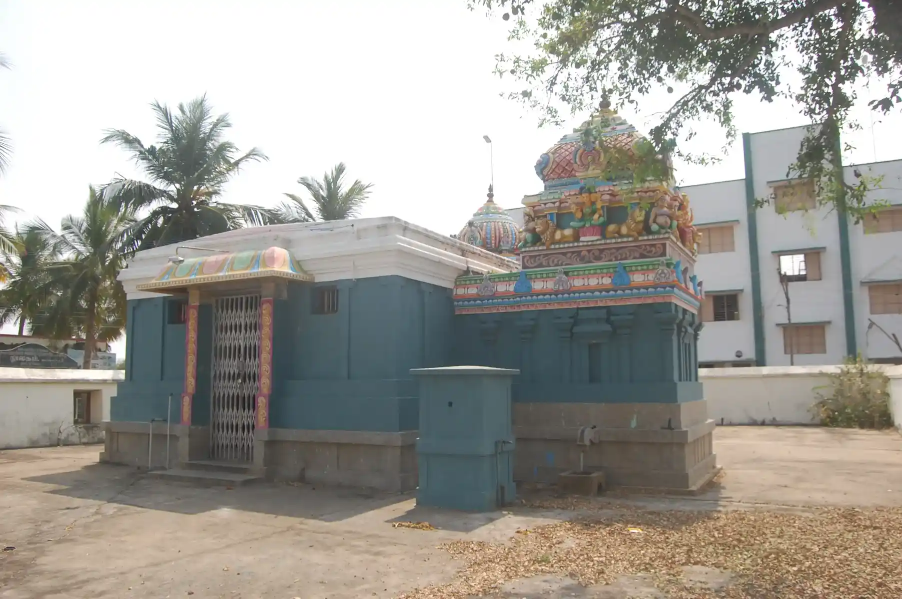 Arulmigu Abathsahayaeswarar Temple, Athamangalam - 610207 அருள்மிகு ஆபத்சகாயர் சுவாமி திருக்கோயில், ஆதமங்கலம் - 610207, Nagapattinam - Ancient Temple Architecture and History Image 4