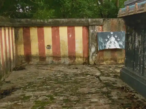 Arulmigu Abathukathapillaiar Temple, Anthanapettai - 611102 Arulmigu Abathukathapillaiar Temple, Anthanapettai - 611102, Nagapattinam - Ancient Temple Architecture and History Image 3