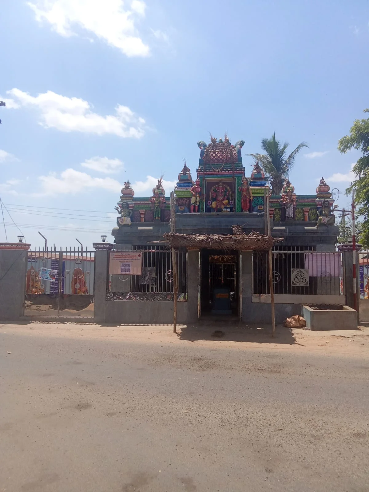 அருள்மிகு ஆபத்துகாத்தவிநாயகர் திருக்கோயில், Jayakondasolapuram - 621802 - Main View