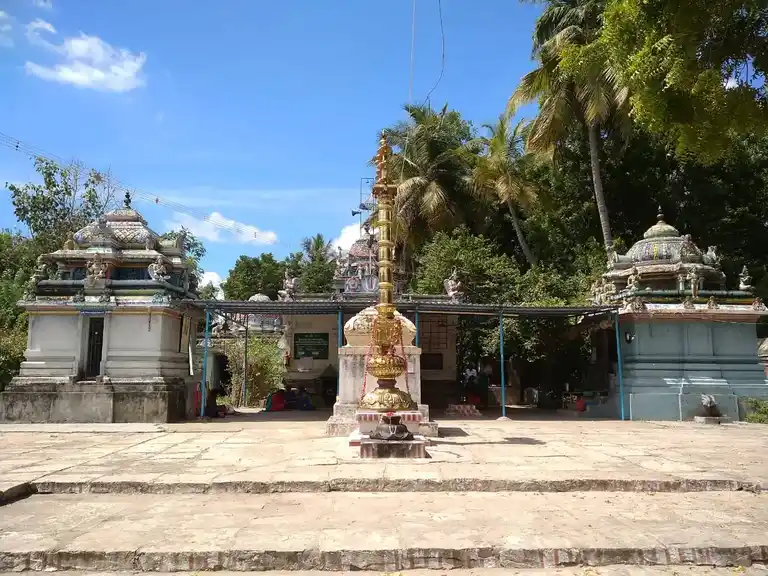 Arulmigu Abayavaratharajaperumal Temple, Alangudi - 612801 அருள்மிகு அபயவரதராஜபெருமாள் திருக்கோயில், ஆலங்குடி - 612801, Thiruvarur - Ancient Temple Architecture and History Image 3