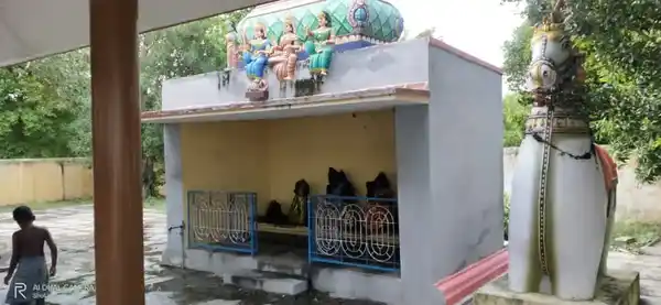 Arulmigu Abimaanangkaattha Ayyanar Temple, K.Rayavaram - 622209 அருள்மிகு வானங்காத்த அய்யனார் திருக்கோயில், K.Rayavaram - 622209, Pudukkottai - Ancient Temple Architecture and History Image 2